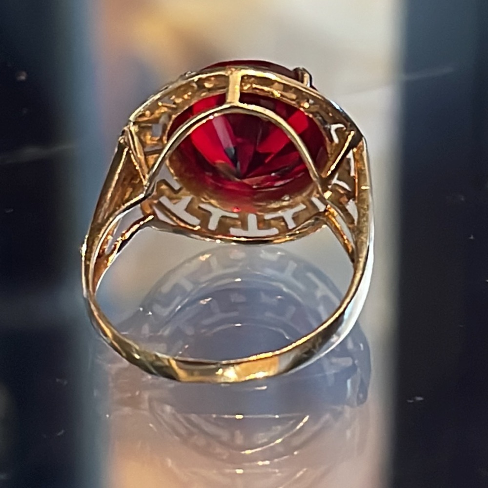 10k Ruby Ring - image 4